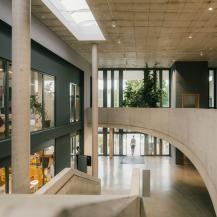 Atrium und Eingangsbereich Atrium und Eingangsbereich